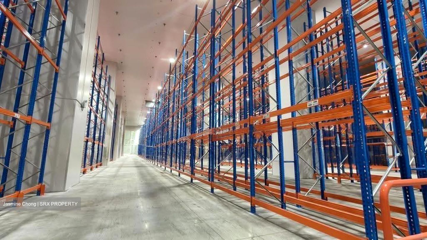 Jalan Besut (D22), Warehouse #639004671